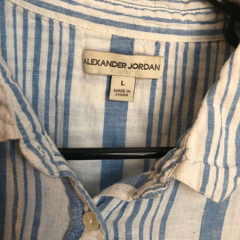 Linen type button down - Picture 2 of 3